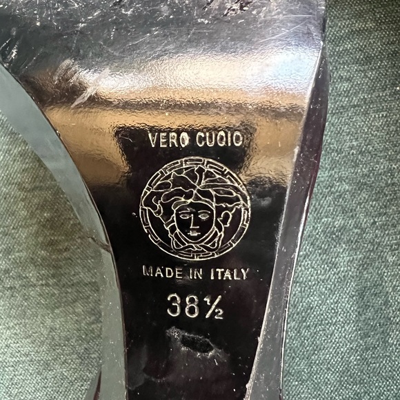 Versace 37.5 Patent Leather Ankle Strap Heels Eggplant Shaped Heel Italy - Picture 9 of 14